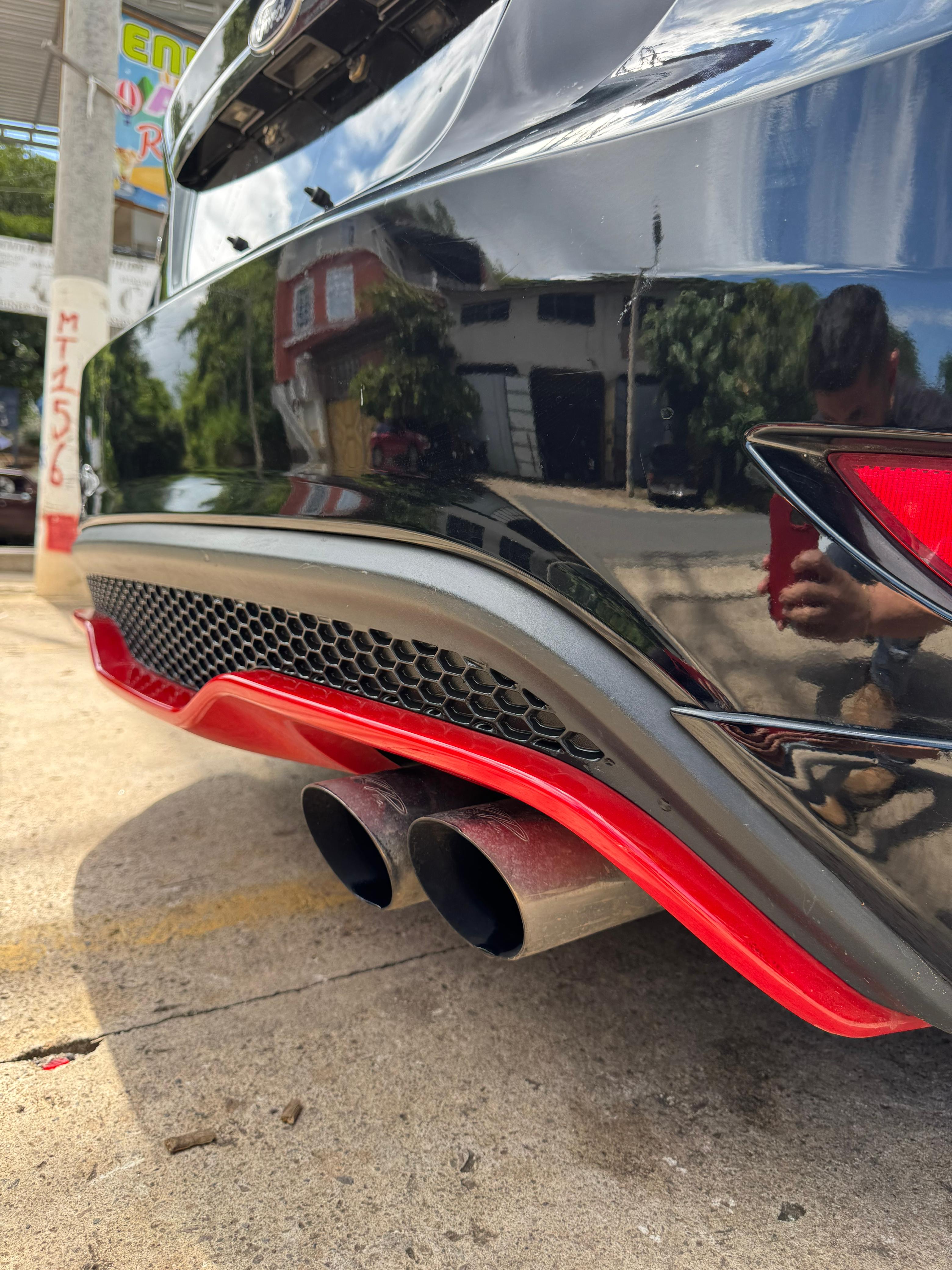 Ford Fiesta ST 2017 — Alerón trasero